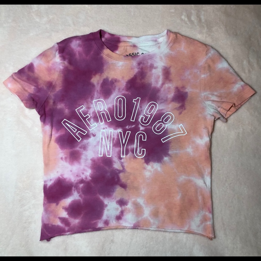 Pink tie dye, Cropped Aeropostales T-shirt.